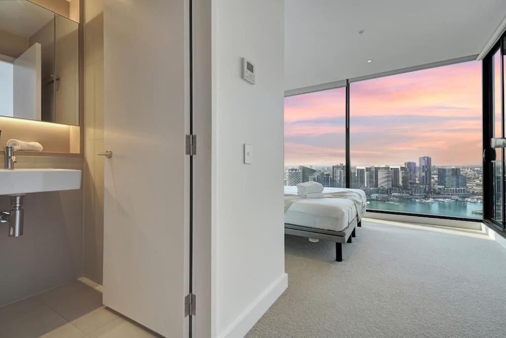 Wake Up In Front Of Water Bay Beckons- 2B2B1C Apartment เมลเบิร์น ภายนอก รูปภาพ